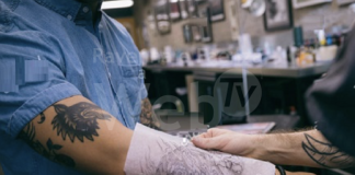 Carabiniere licenziato per i suoi tatuaggi, il Tar annulla il provvedimento disciplinare