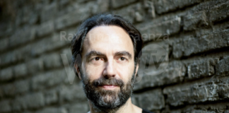 De André, Fossati, De Gregori e Dalla, le canzoni altrui di Neri Marcorè