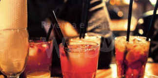 Movida a Milano Marittima, un locale vende alcolici a due minorenni: scatta la sanzione