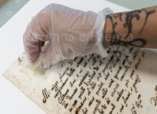 Fusignano: completato il restauro delle lettere autografe di Arcangelo Corelli