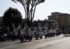 L’ultimo saluto a Sante Trioschi, icona del mondo del motociclismo: corteo di centauri verso il cimitero