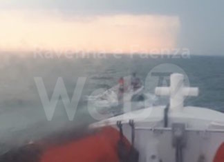 Guardia Costiera di Ravenna: soccorsa imbarcazione da diporto in difficoltà