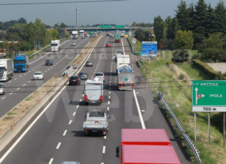 Autotrasporto. Franchini (Ruote Libere): “Via crucis sulle autostrade italiane, anche la Svizzera ci umilia”