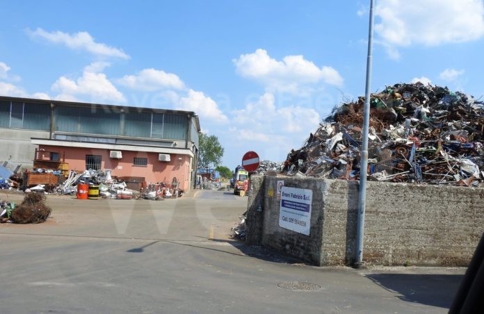 e7ca0cdb-da94-466e-ab59-20fbbc422cce