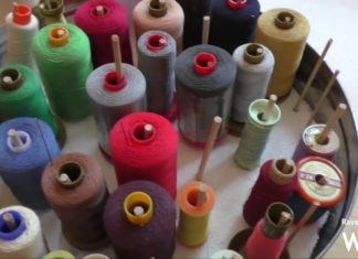 “Mascherine giallo-solidale”: alcune ragazze impegnate nel cucito per una donazione agli anziani