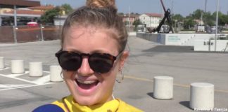 L’accoglienza turistica dei giovani volontari “magliette gialle” si modifica: meno turisti, più tempo per scatti fotografici