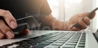 Vende online il divano ma invece di incassare effettua bonifici sulle PostePay dei truffatori per circa 25 mila euro