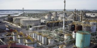 Ravenna in Comune: “Suicida per amianto”