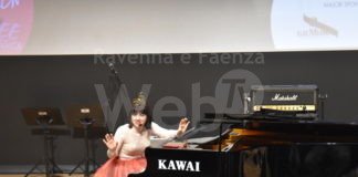 Giovedì 13 parte “Balconi & Cortili”: cantano le cantautrici dell’Onda Rosa Indipendente in Piazza Nenni