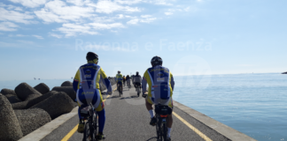 Nuova ordinanza dell’Autorità Portuale consente alle bici l’accesso alle dighe foranee