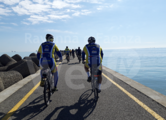 Nuova ordinanza dell’Autorità Portuale consente alle bici l’accesso alle dighe foranee