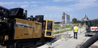 Proseguono con l’attraversamento del canale Candiano i lavori di potenziamento delle reti in Darsena