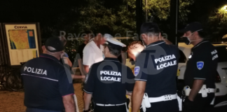 Controlli nel weekend: confiscate centinaia di bottiglie di alcolici e superalcolici