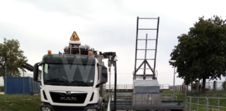 Conselice, intervento di urgenza per bonificare un canale a seguito di uno sversamento illecito di sostanze inquinanti