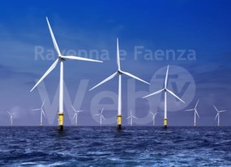 Legambiente: Finalmente l’energia rinnovabile entra nel dibattito anche a Ravenna, “più pale eoliche e meno trivelle”