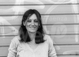 La poetessa Francesca Serragnoli a Faenza