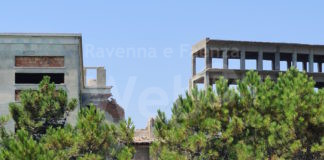 Milano Marittima: Crollo parziale della Colonia Varese