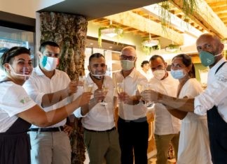 Anche il sindaco di Ravenna al taglio del nastro della gelateria “Puro&Bio”