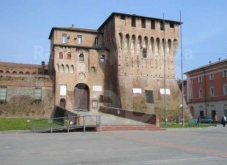 Coronavirus: studentessa positivo in una scuola superiore a Lugo. Classi in isolamento fiduciario