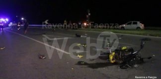 Brutto scontro tra una moto e un’auto tra Russi e Faenza in serata