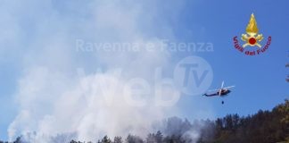 Ultima ora: aggiornamento incendio Casola Valsenio, Il fronte del fuoco è ancora attivo