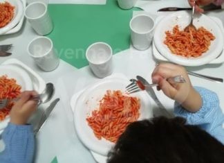 Riapertura scuole, Legambiente: “Nelle mense no ad un ingiustificato aumento della plastica usa e getta”