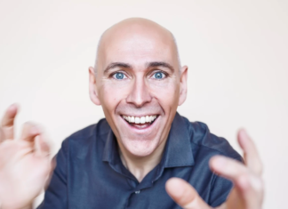 Il ravennate Enrico Onofri è il nuovo Direttore Principale della Filarmonica Toscanini