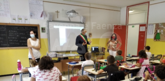 Il sindaco e l’assessora Sangiorgi visitano l’Istituto Comprensivo San Rocco