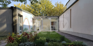 Lugo: nuove piantine donate alla scuola dell’infanzia grazie alla generosità di due genitori