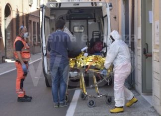 Santa Teresa: due anziani positivi al coronavirus ricoverati in ospedale. Verifiche per capire la dinamica del contagio