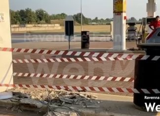 Sradicata la macchinetta del self service ad un distributore di benzina di Bagnacavallo