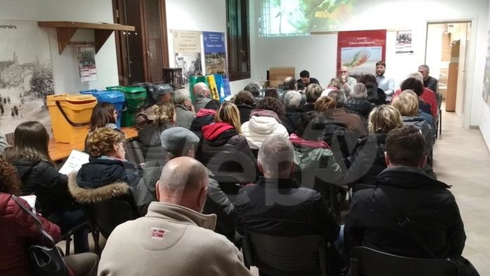 incontro pubblico ambiente