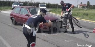 Ciclista 71enne ricoverato al Bufalini dopo essere stato investito da un’auto
