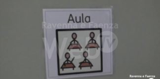 Riapertura problematica per le scuole tra assembramenti e note sul diario per aver tolto la mascherina