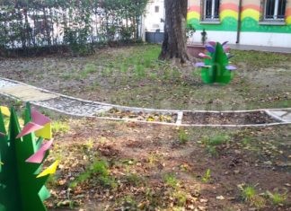 Inaugurato un percorso sensoriale per bambini realizzato dalle Magliette gialle di Lavori in Comune