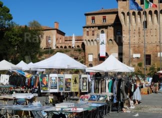 Lugo Vintage Festival: nel weekend moda, oggettistica, dj set, food truck e motori
