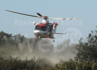 Casal Borsetti, continuano le ricerche dell’uomo disperso: sul posto elicotteri, unità cinofile e sommozzatori