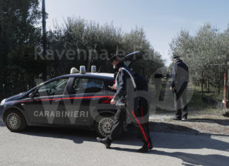 Donna aggredita in via Staggi: si cerca un 30enne