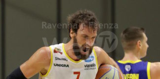Basket: Alberto Chiumenti è il nuovo capitano dell’OraSì Ravenna