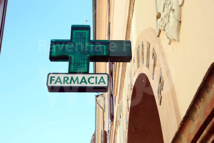 insegna farmacia bc - 3