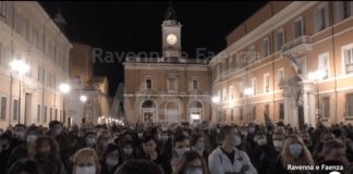 Protesta in piazza contro il Dpcm, le ragioni dei ristoratori