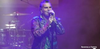 Piero Pelù riceve a Faenza il premio per i 40 anni di carriera