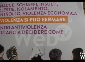 Donna picchiata e tenuta prigioniera dal compagno in via Staggi, l’allarme di Linea Rosa: “Atti di violenza in crescita, oltre 300 donne nel 2020 ci hanno chiesto aiuto”