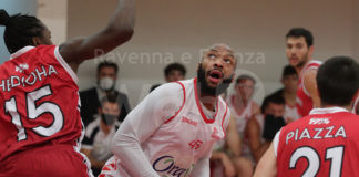 Basket: Supercoppa, l’OraSì supera Chieti nel finale 79-76