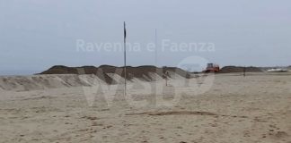 Spiagge, torna la duna invernale eretta dalle cooperative bagnini