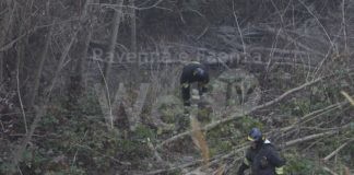Rinvenuta auto nel fiume Montone, partono le indagini