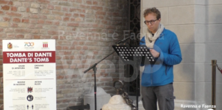 La lettura perpetua della Divina Commedia diventa internazionale grazie agli studenti universitari stranieri