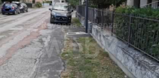Guerra (AC): “E i marciapiedi in via Borghi?”