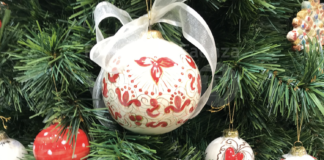 Al via la sesta edizione del negozio temporaneo di Natale della ceramica faentina