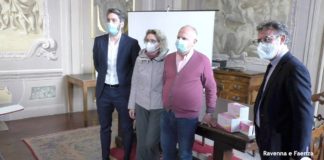 22 mila mascherine donate dalla famiglia Goggioli al Comune di Faenza